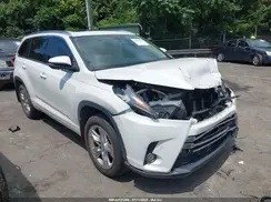 5TDDZRFH6HS460930 2017 TOYOTA HIGHLANDER