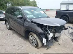 5TDDZRFH6HS480367 2017 TOYOTA HIGHLANDER