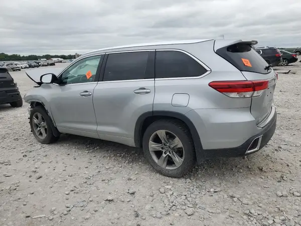 5TDDZRFH6JS804570 2018 TOYOTA HIGHLANDER - Image 2