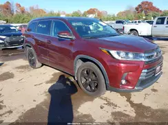5TDDZRFH6JS808652 2018 TOYOTA HIGHLANDER