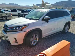 5TDDZRFH6JS809753 2018 TOYOTA HIGHLANDER