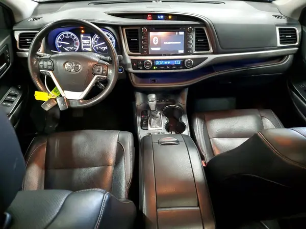 5TDDZRFH6JS814080 2018 TOYOTA HIGHLANDER - Image 8