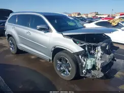 5TDDZRFH6JS815763 2018 TOYOTA HIGHLANDER