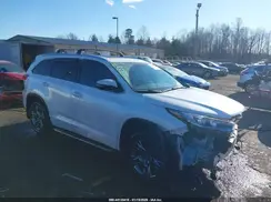 5TDDZRFH6JS819361 2018 TOYOTA HIGHLANDER