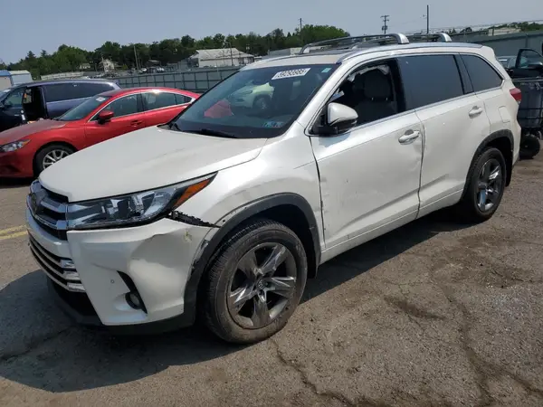 5TDDZRFH6JS825614 2018 TOYOTA HIGHLANDER - Image 1