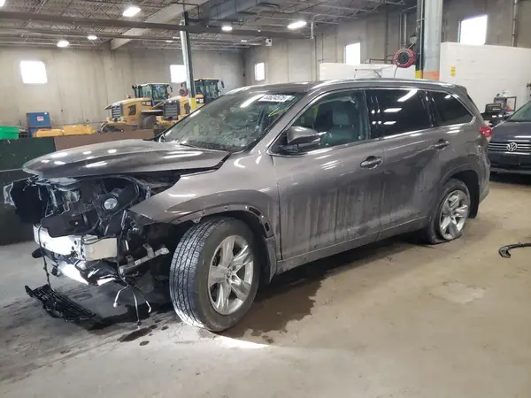 5TDDZRFH6JS833552 2018 TOYOTA HIGHLANDER - Image 1