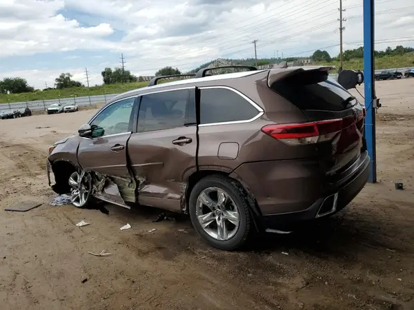 5TDDZRFH6JS845300 2018 TOYOTA HIGHLANDER - Image 2