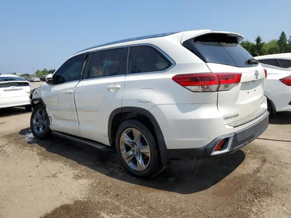 5TDDZRFH6JS853462 2018 TOYOTA HIGHLANDER - Image 2