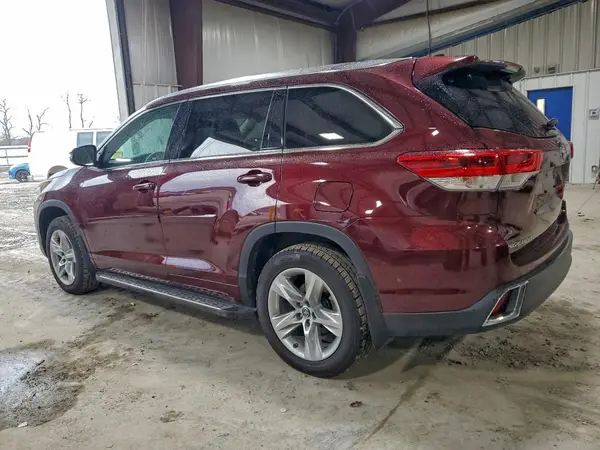 5TDDZRFH6JS862839 2018 TOYOTA HIGHLANDER - Image 2