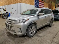 5TDDZRFH6JS880824 2018 TOYOTA HIGHLANDER