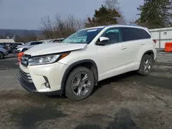 5TDDZRFH6JS885070 2018 TOYOTA HIGHLANDER