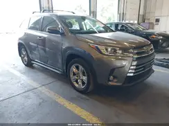 5TDDZRFH6JS896957 2018 TOYOTA HIGHLANDER