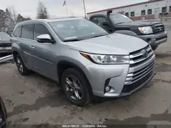 5TDDZRFH6JS915037 2018 TOYOTA HIGHLANDER
