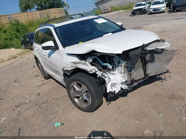 5TDDZRFH6KS706804 2019 TOYOTA HIGHLANDER - Image 1