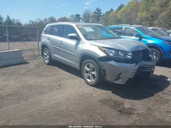 5TDDZRFH6KS709816 2019 TOYOTA HIGHLANDER - Image 1