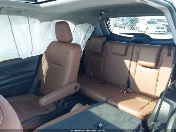 5TDDZRFH6KS947326 2019 TOYOTA HIGHLANDER - Image 8