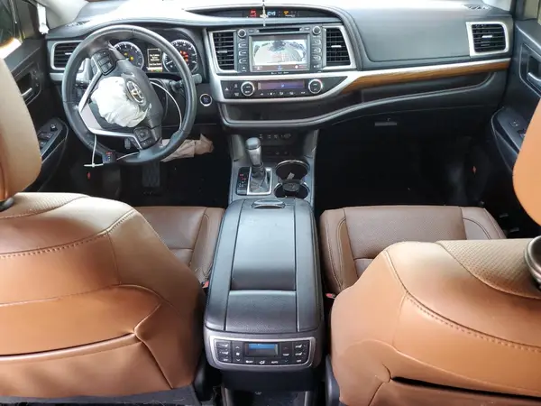 5TDDZRFH6KS952073 2019 TOYOTA HIGHLANDER - Image 8