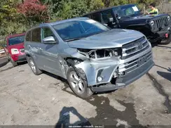 5TDDZRFH6KS957886 2019 TOYOTA HIGHLANDER