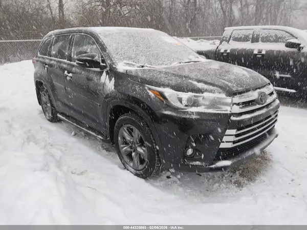 5TDDZRFH6KS965356 2019 TOYOTA HIGHLANDER - Image 1