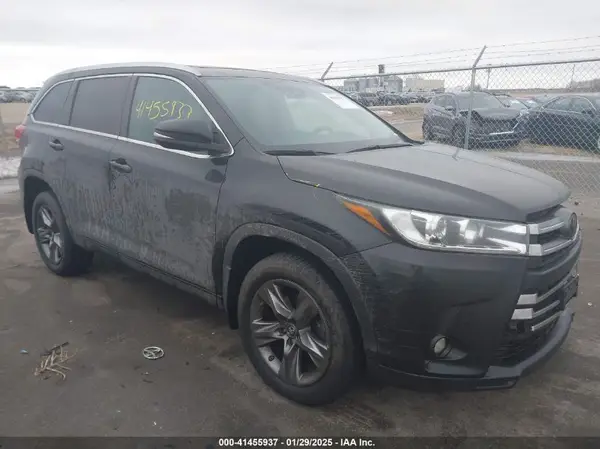 5TDDZRFH6KS977765 2019 TOYOTA HIGHLANDER - Image 1