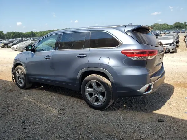 5TDDZRFH6KS990516 2019 TOYOTA HIGHLANDER - Image 2