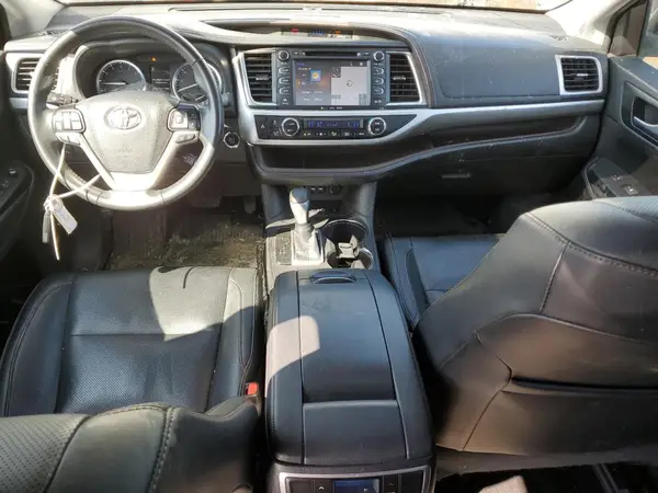 5TDDZRFH6KS996770 2019 TOYOTA HIGHLANDER - Image 8
