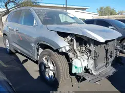 5TDDZRFH7HS360870 2017 TOYOTA HIGHLANDER
