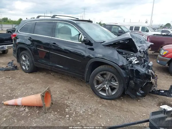 5TDDZRFH7HS390905 2017 TOYOTA HIGHLANDER - Image 1