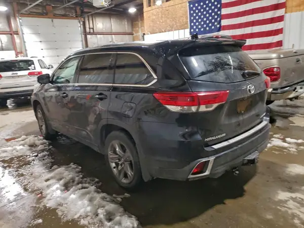 5TDDZRFH7HS399264 2017 TOYOTA HIGHLANDER - Image 2