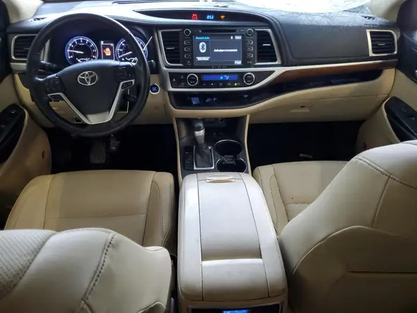 5TDDZRFH7HS410392 2017 TOYOTA HIGHLANDER - Image 8