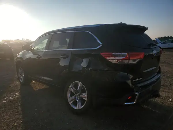 5TDDZRFH7HS421411 2017 TOYOTA HIGHLANDER - Image 2