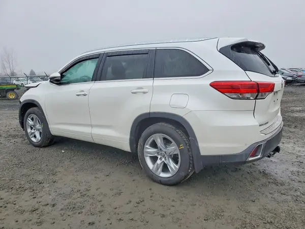 5TDDZRFH7HS439214 2017 TOYOTA HIGHLANDER - Image 2