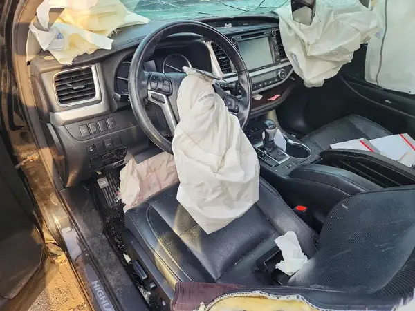 5TDDZRFH7HS453954 2017 TOYOTA HIGHLANDER - Image 8