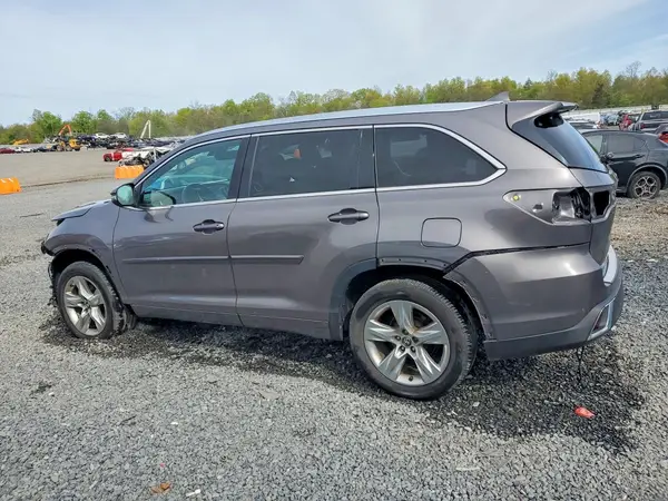 5TDDZRFH7HS462802 2017 TOYOTA HIGHLANDER - Image 2