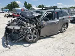 5TDDZRFH7HS463545 2017 TOYOTA HIGHLANDER