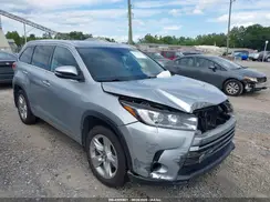 5TDDZRFH7JS497913 2018 TOYOTA HIGHLANDER