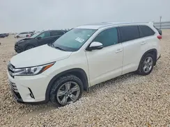 5TDDZRFH7JS821880 2018 TOYOTA HIGHLANDER