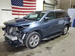 5TDDZRFH7JS823595 2018 TOYOTA HIGHLANDER