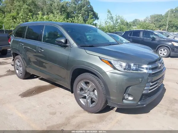 5TDDZRFH7JS855494 2018 TOYOTA HIGHLANDER - Image 1