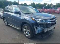 5TDDZRFH7JS866950 2018 TOYOTA HIGHLANDER