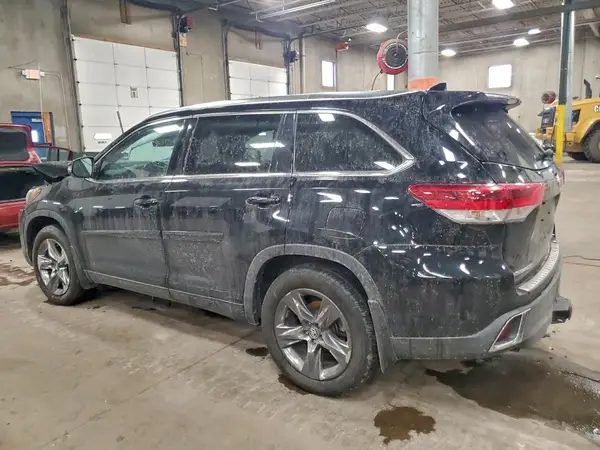 5TDDZRFH7JS883649 2018 TOYOTA HIGHLANDER - Image 2
