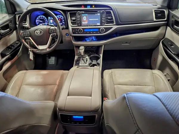 5TDDZRFH7KS702132 2019 TOYOTA HIGHLANDER - Image 8