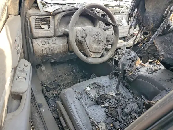 5TDDZRFH7KS922614 2019 TOYOTA HIGHLANDER - Image 8