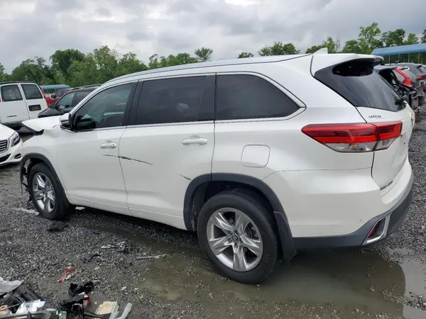 5TDDZRFH7KS968833 2019 TOYOTA HIGHLANDER - Image 2