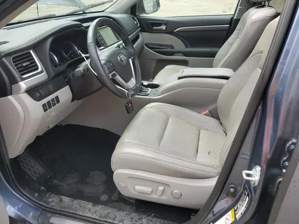 2019 TOYOTA HIGHLANDER COPART lot 56928425 auction photo 7
