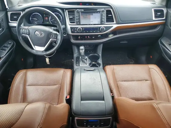 5TDDZRFH7KS992081 2019 TOYOTA HIGHLANDER - Image 8