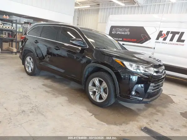 5TDDZRFH7KS999886 2019 TOYOTA HIGHLANDER - Image 1