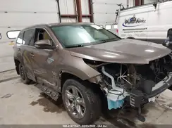 5TDDZRFH8HS367469 2017 TOYOTA HIGHLANDER