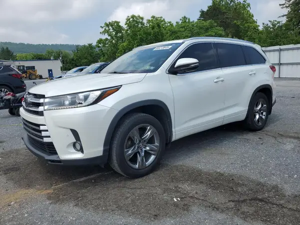 5TDDZRFH8HS382957 2017 TOYOTA HIGHLANDER - Image 1