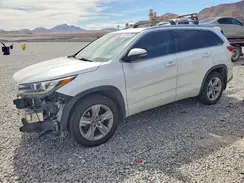 5TDDZRFH8HS434202 2017 TOYOTA HIGHLANDER